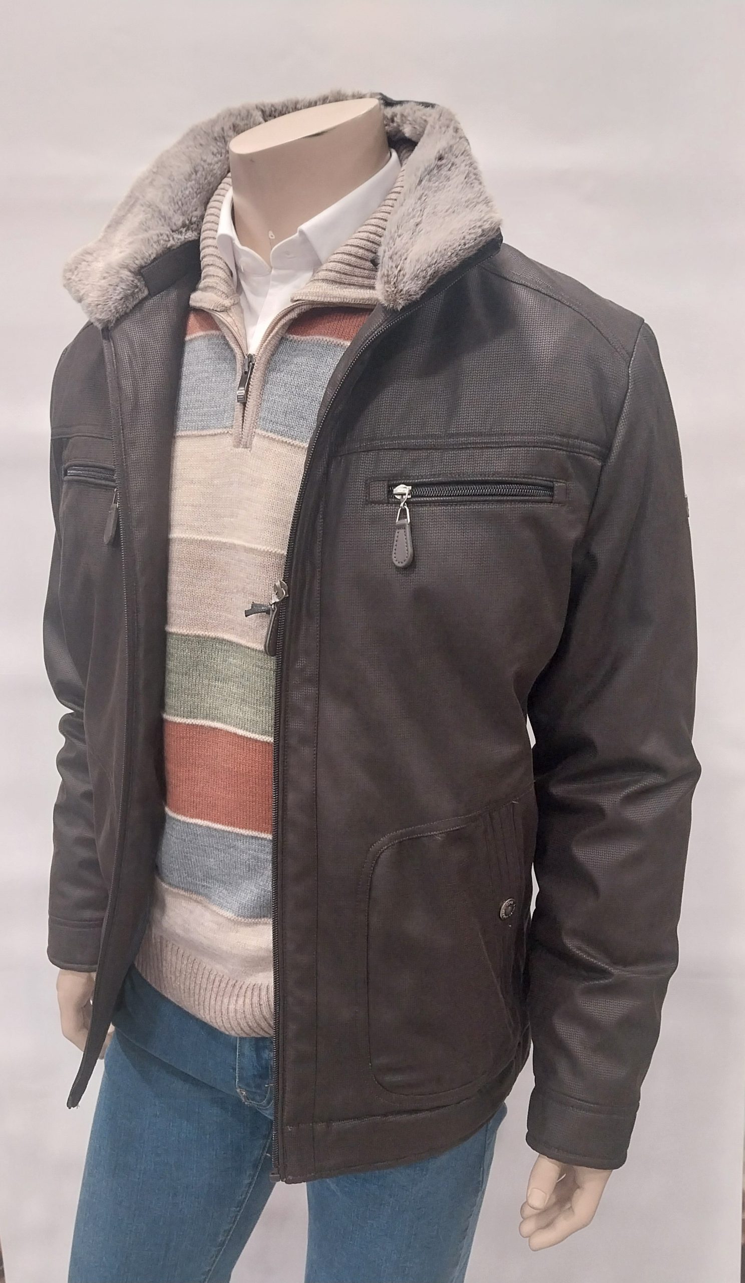 81805 Cazadora Eco-piel - Imagen 2